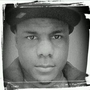 Meet your Posher, Larry